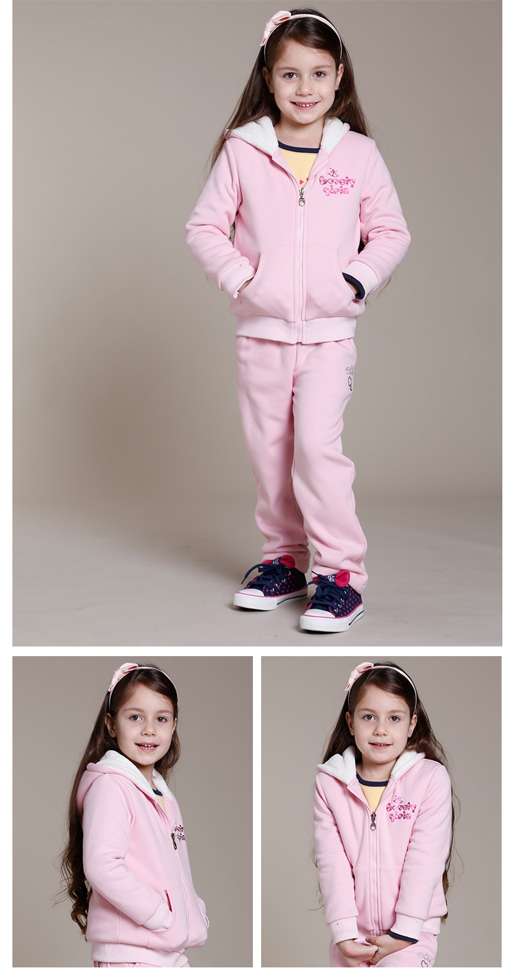 120 品牌:巧乐奇(cherokee) 适用性别:女 是否带帽:不可拆卸帽 童装袖