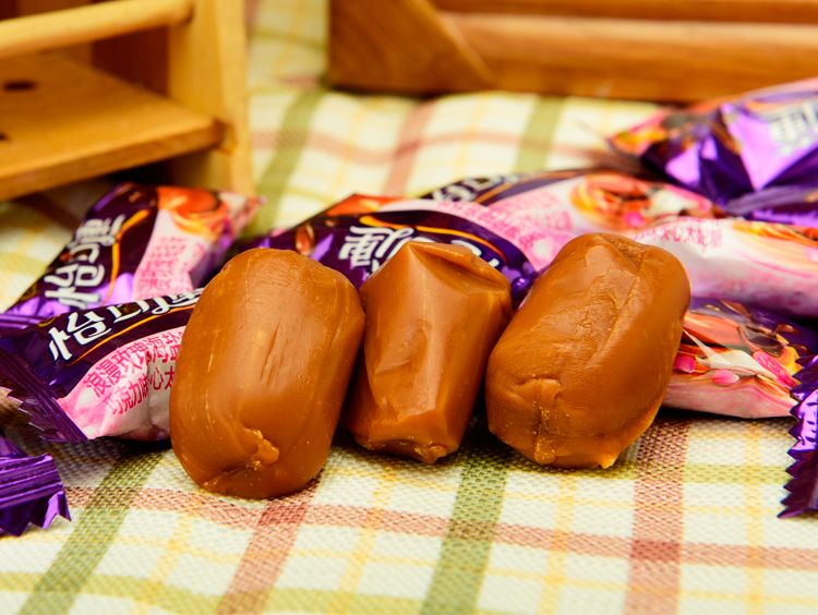 怡口莲玫瑰海盐太妃糖90g/袋