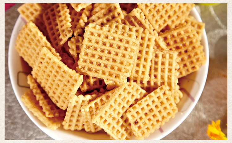 傻二哥 粗粮锅巴 麻辣味 28g/包